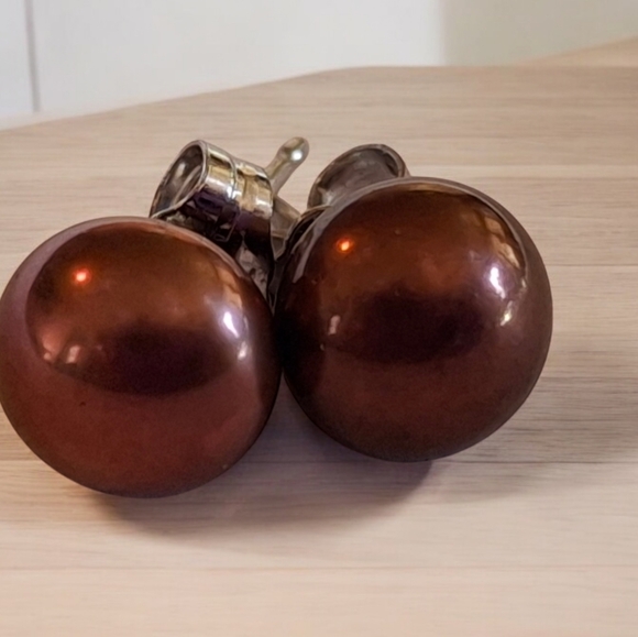 Vintage 925 Sterling Silver Freshwater Chocolate Pearl Stud Earrings weigh 1.2g - Picture 3 of 15